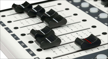 Proel Digipad8: A Compact Digital Mixer with Motorized Faders