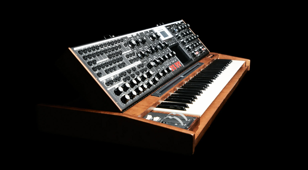 Moog Voyager XL