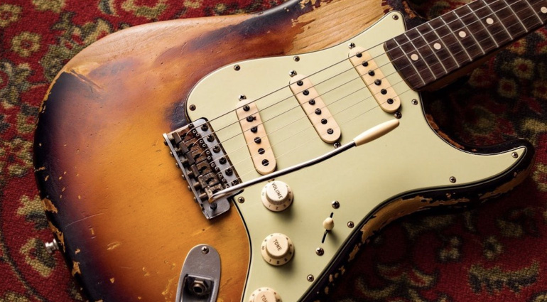 Guitar Journal: Laney Prism-Mini , The Log, & Fender Strat Legal Win!