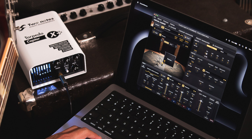 Torpedo Captor X Plus with the Torpedo app