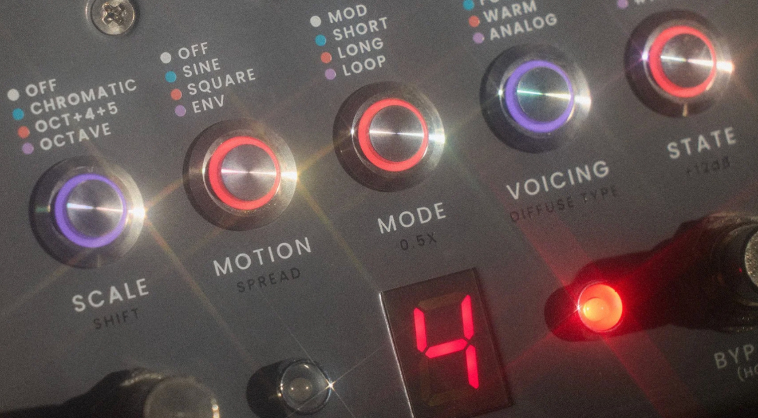Modulation Rack Chase Bliss Big Time: The Ultimate '80s Voiced Rack Delay Pedal?
