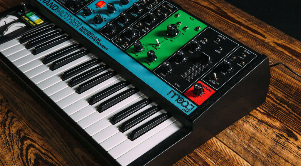 Moog Grandmother