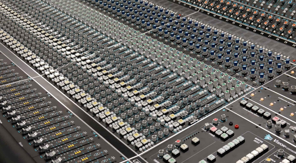 API Vision Plus Faders