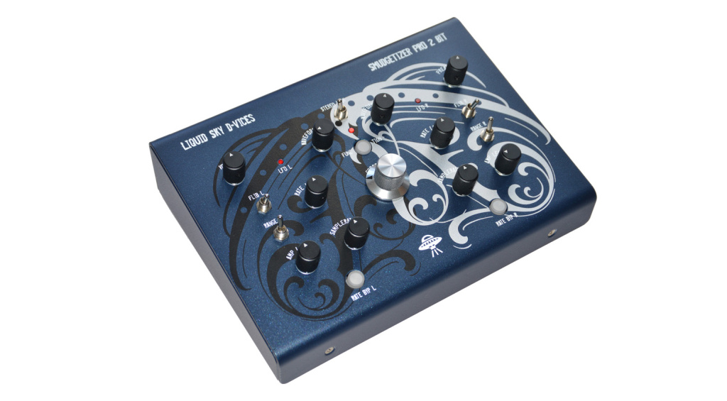 liquid-sky-smudgetizer-pro-angle