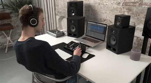 Mixing at Low Volume: The Underrated Trick Pros Swear By