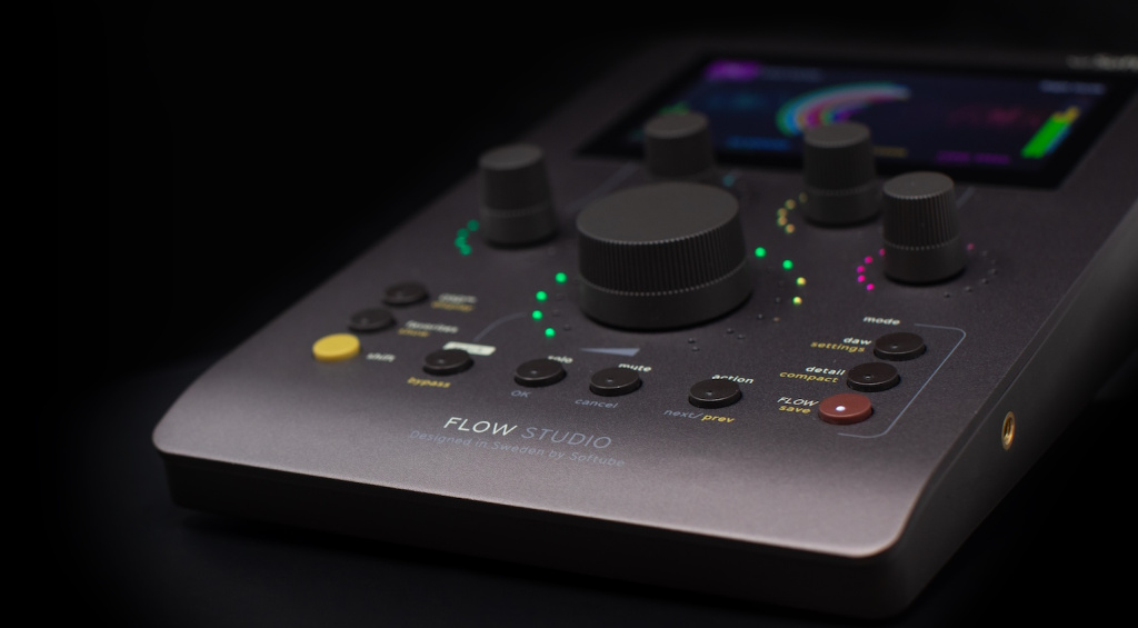Softube Flow Studio Controller