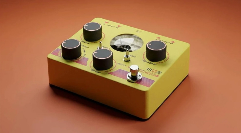 MadeOnEarth-LedRover-2