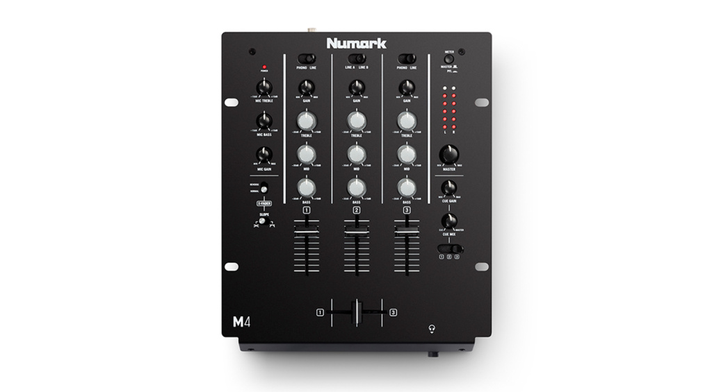 Numark M4