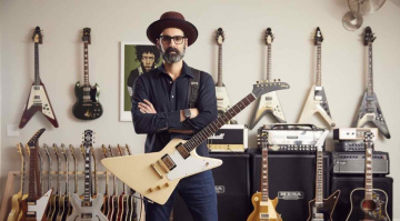 Guitar Journal: Gibson CEO, Eric Clapton Les Paul & More