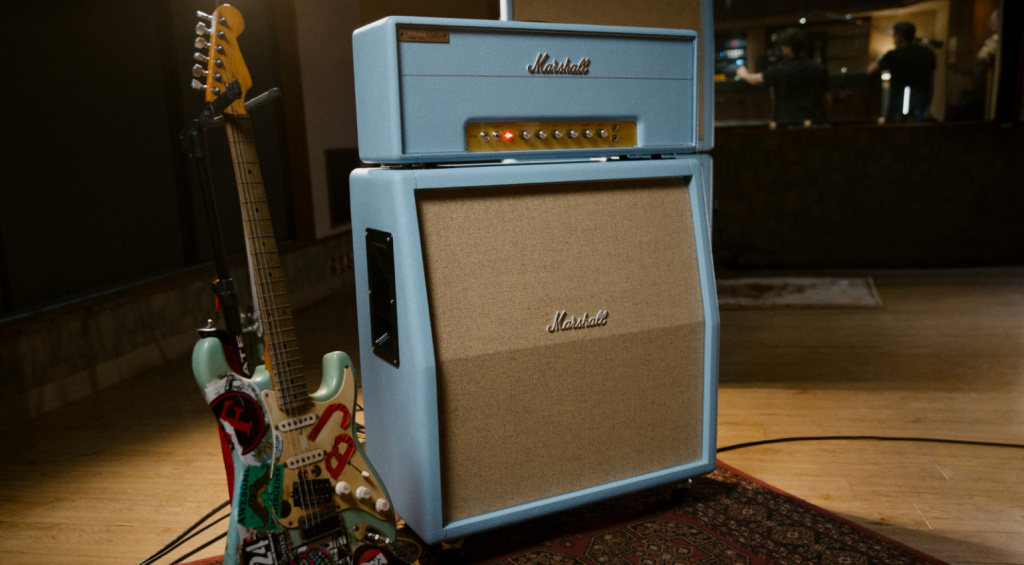 Billie's "Blue" guitar and the aptly-colored amp