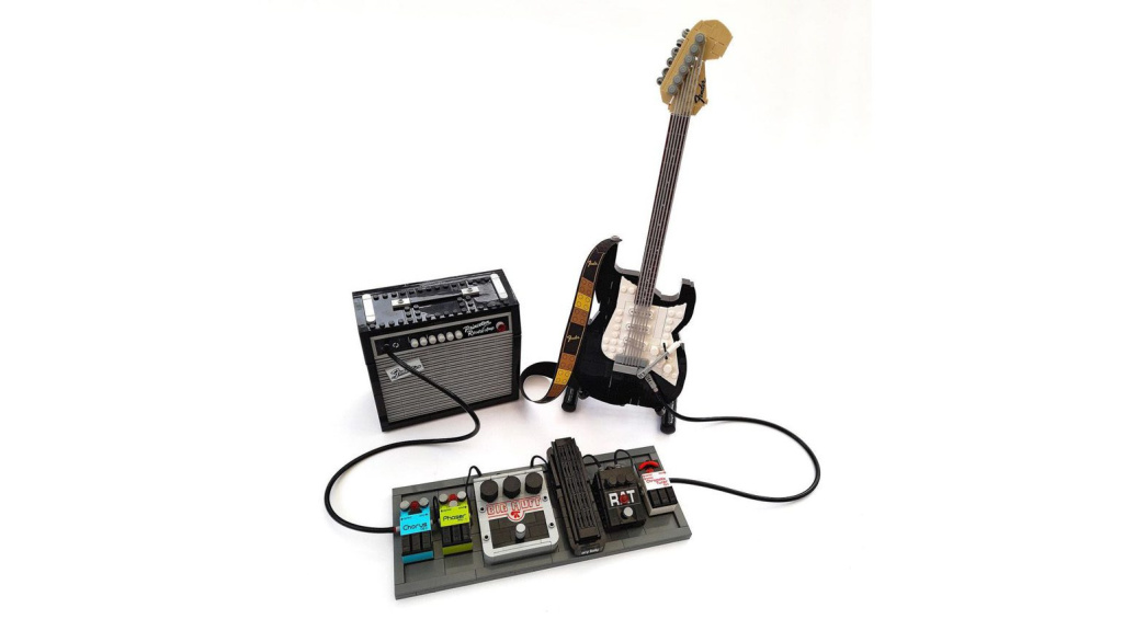 LEGO Stratocaster with pedalboard