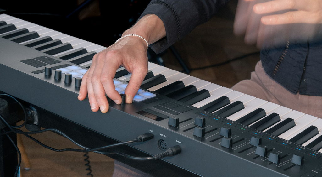 Novation Launchkey MK4