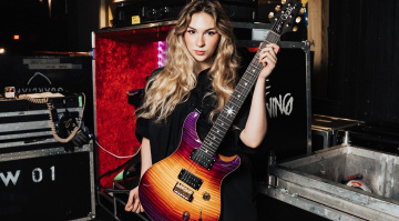 PRS Astryx Limited Edition