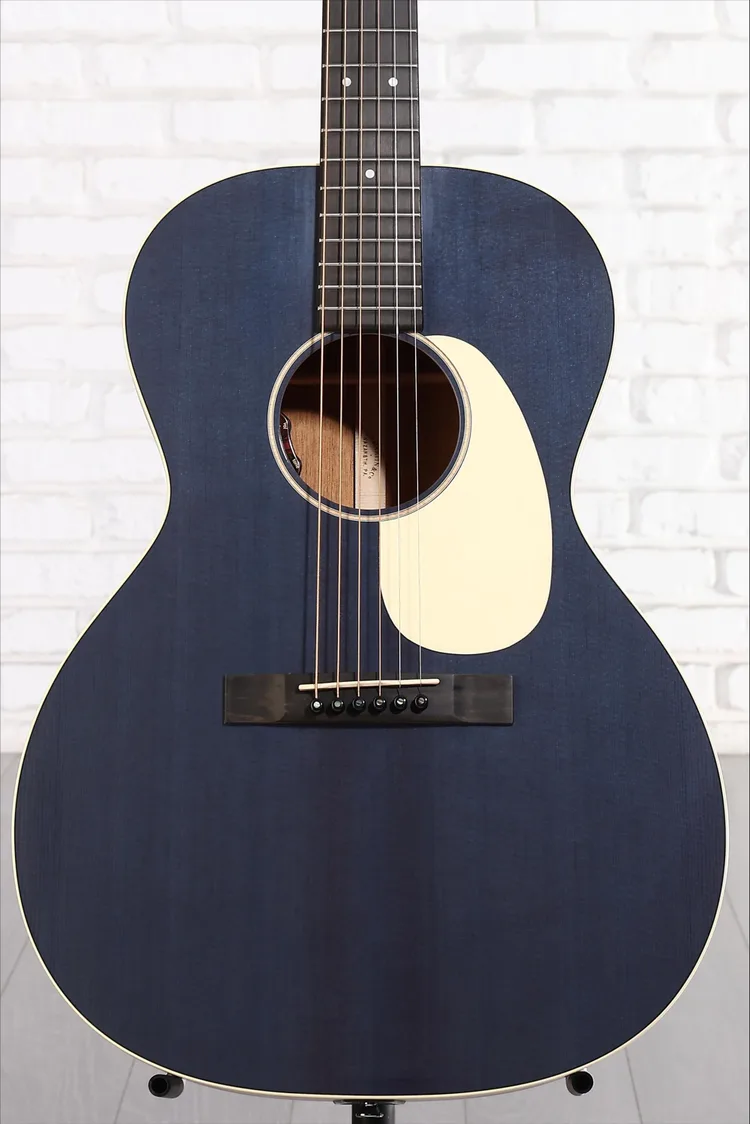Martin 00L-16E