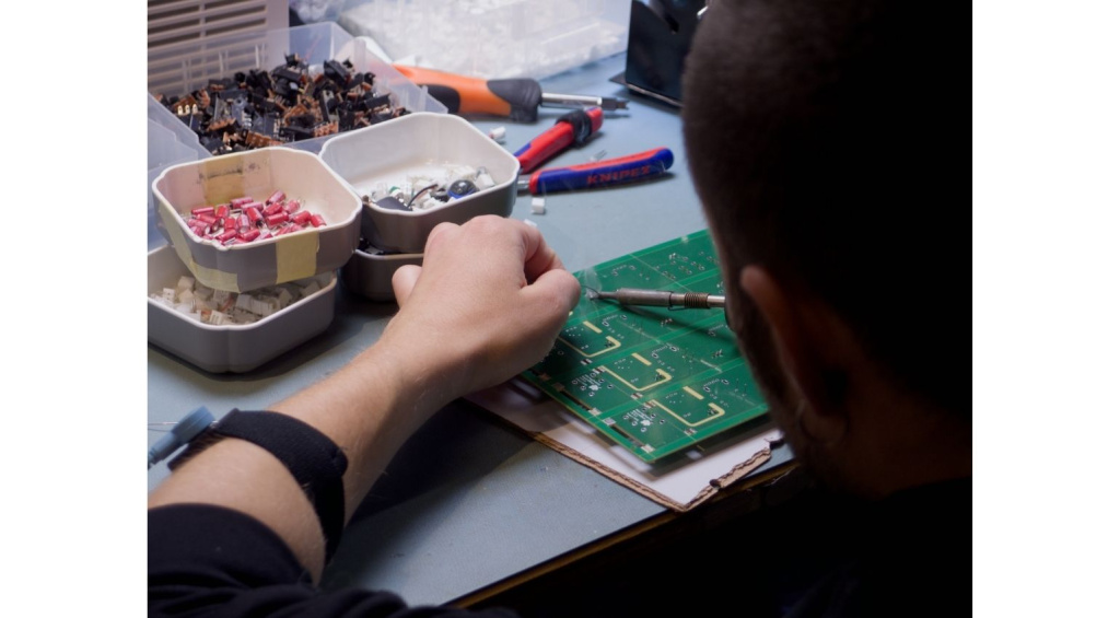 Soldering station