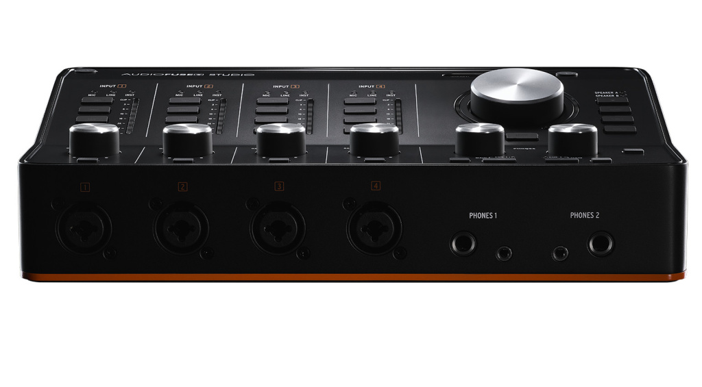 Arturia AudioFuse Studio Rev2 Front view