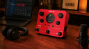 MOOER VE200: A Portable Vocal Processor with AI StemLab