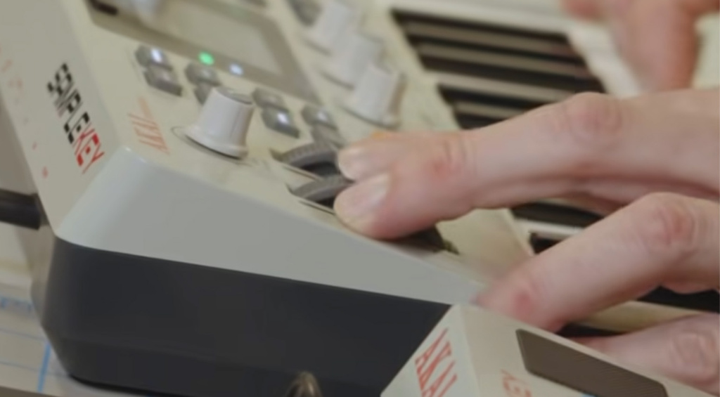 Akai-sample-key-T2