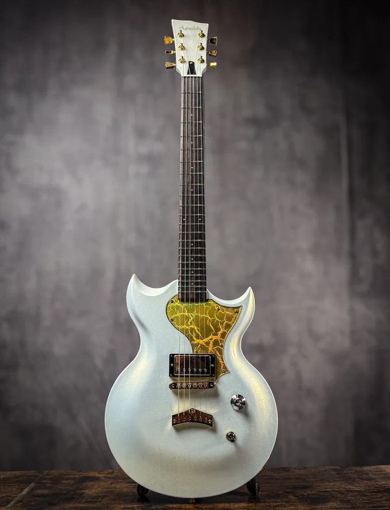 Dunable Guitars Riley Pinkerton