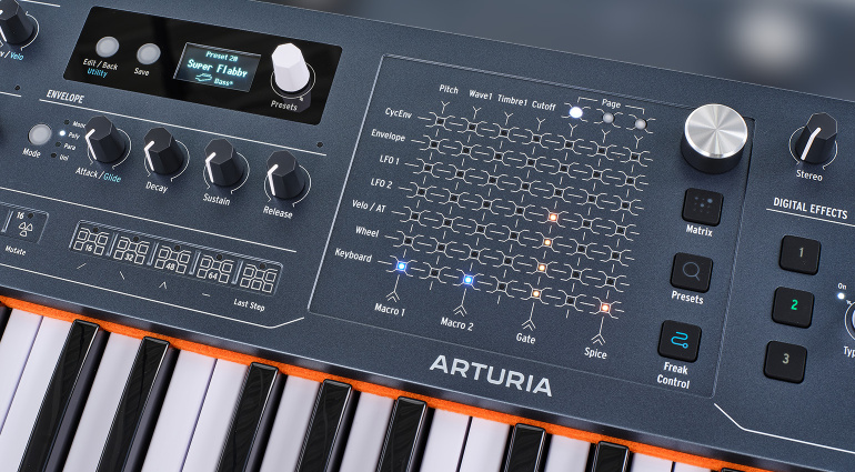 Arturia MiniFreak 49
