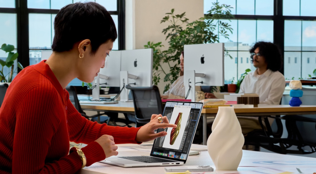 Apple MacBook Pro PROLED XDR Display