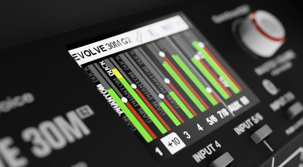 Electro-Voice EVOLVE 30M G2 Display