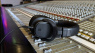 sE Electronics KLS 150: Studio Headphones with Unique Bass Controls